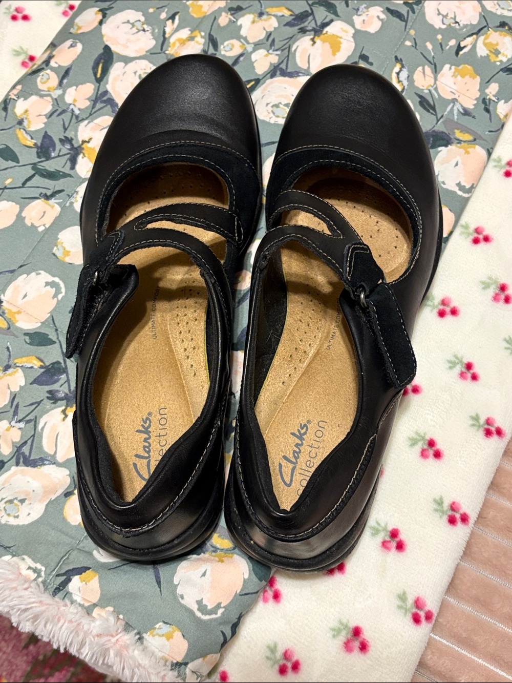 Clarks Black Mary Jane Flats with Adjustable Strap sz 10
